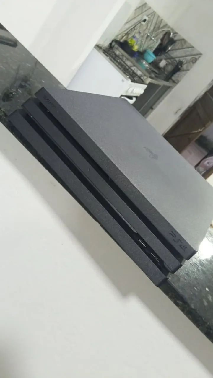 PS4 PRO LACRADO