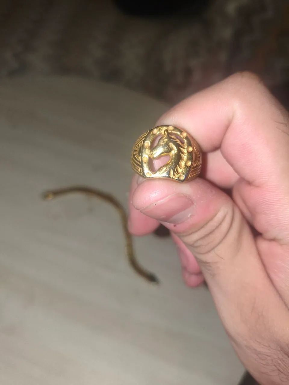 Pulseira e anel dourados  - Foto 2