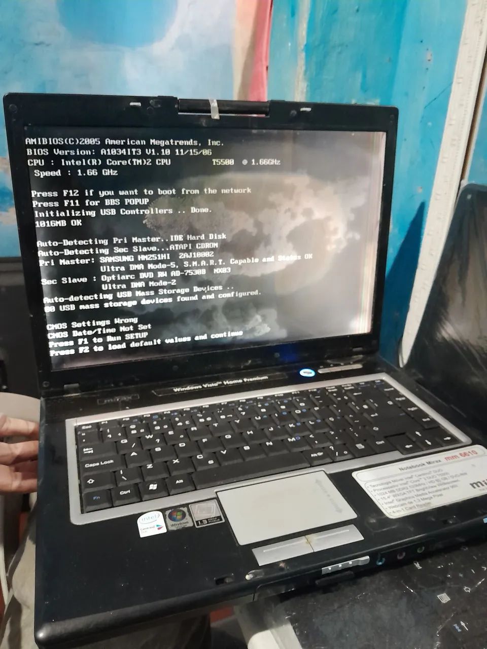 Notebook COM DEFEITO 