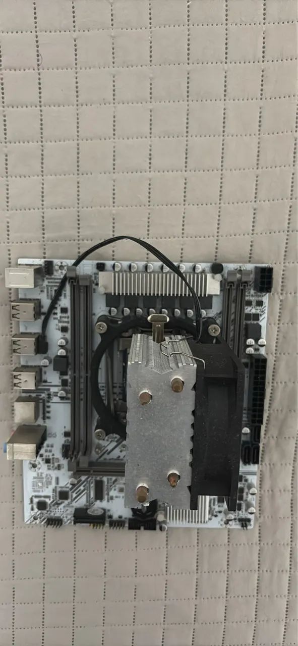 vende-se placa mãe xeon e processador  - Foto 4