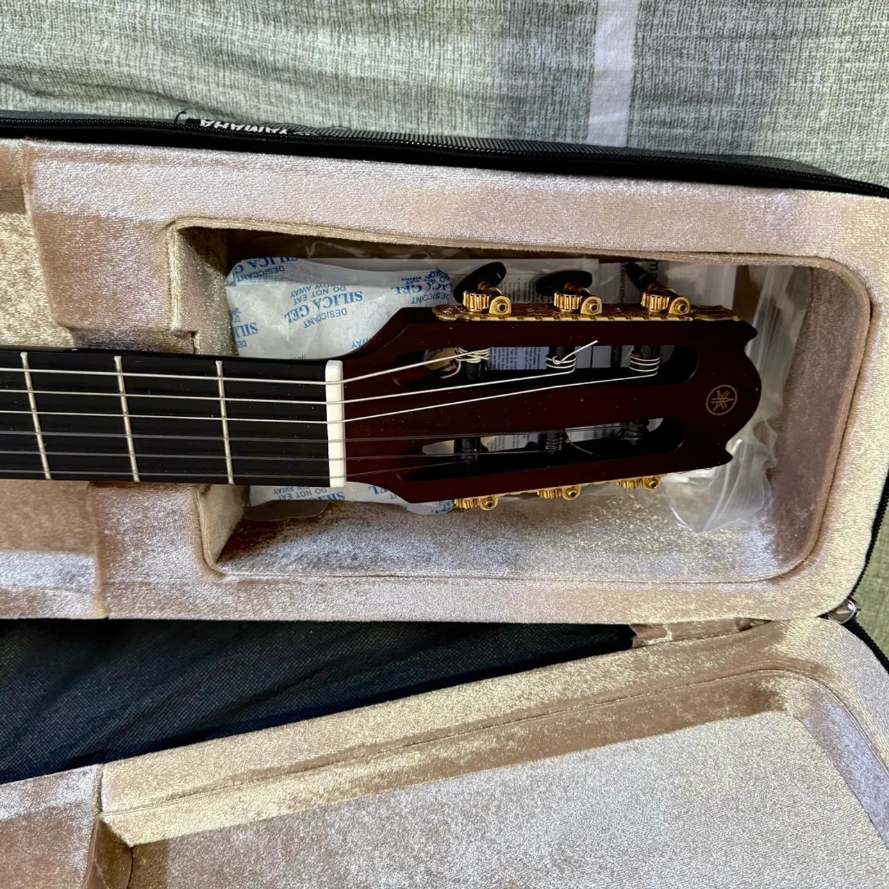 Violão Yamaha ntx 3 all solid com tarraxas gotoh  - Foto 5