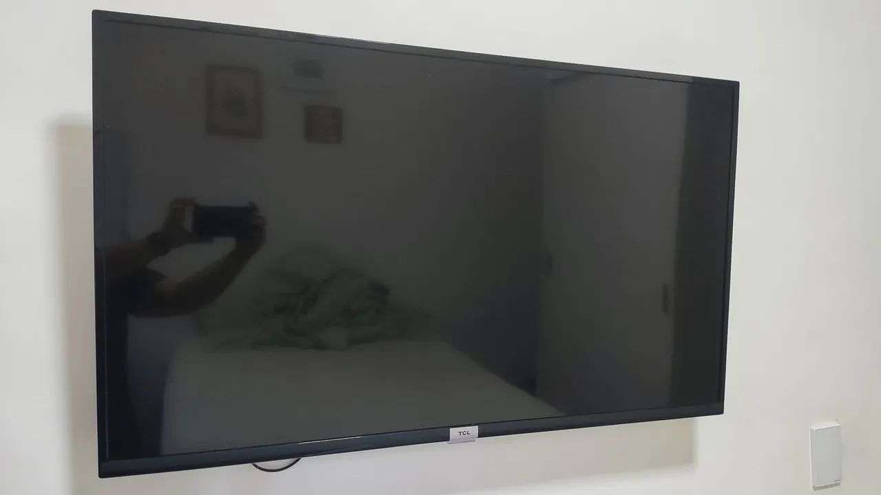 Smart TV TCL 43 Polegadas - Controle Original - Foto 4