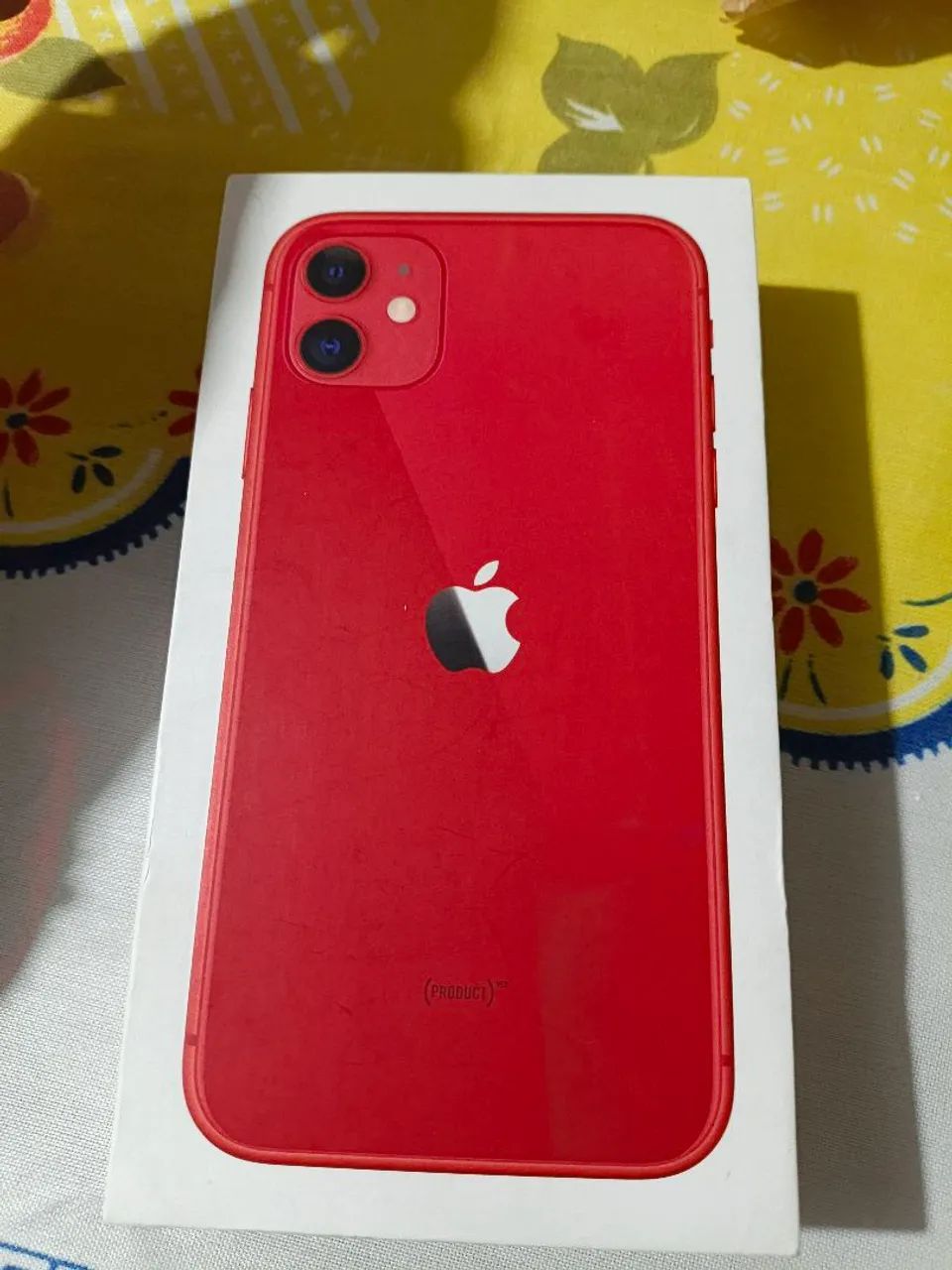 iPhone 11 Red 128gb - Foto 3