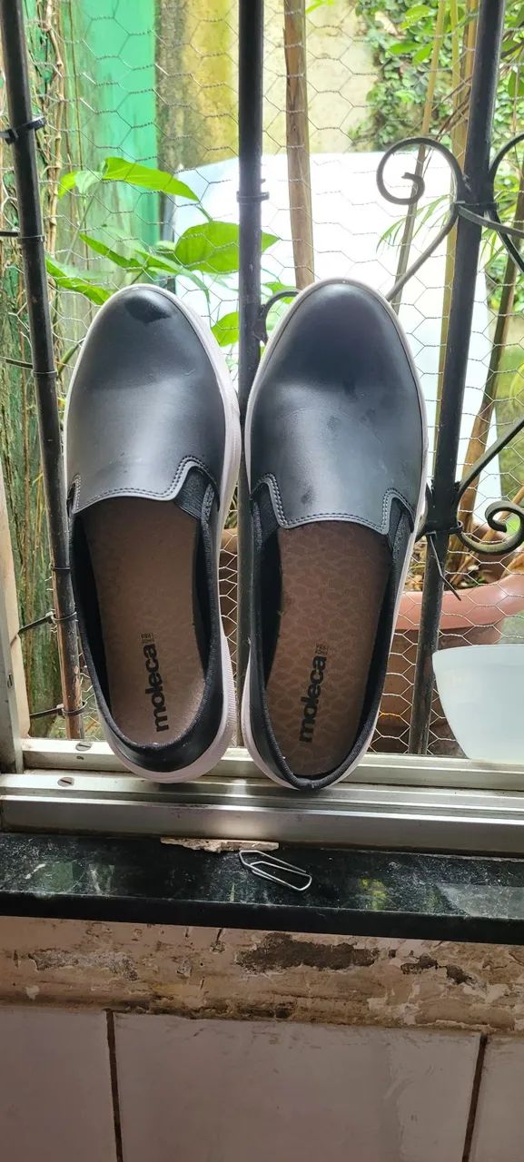 Sapato tênis preto Moleca casual 38