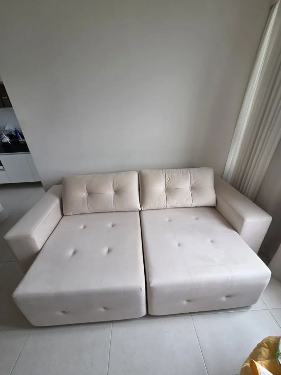 Sofá Retrátil 2,16 m | Bege | Excelente Estado - Foto 2