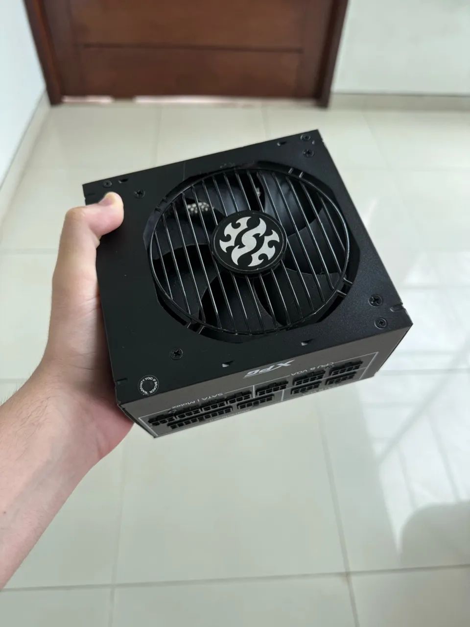 Fonte XPG Core Reactor 850W Gold (80 PLUS Gold, totalmente modular)