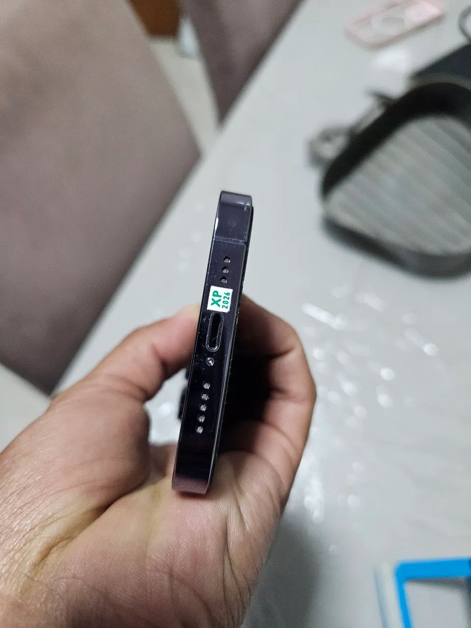 Vendo iphone 14 pro, na cor roxo, 128 gb,com saúde da bateria de 77% - Foto 5