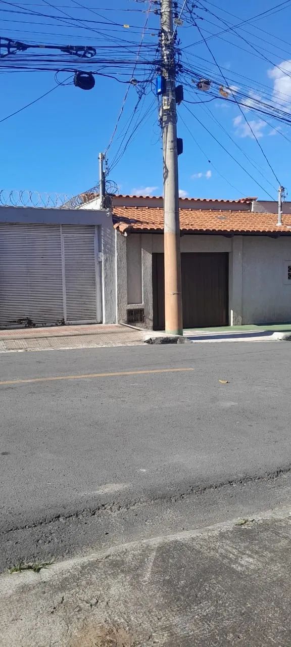 Casa 2q (Bairro Bonsucesso) - Foto 2