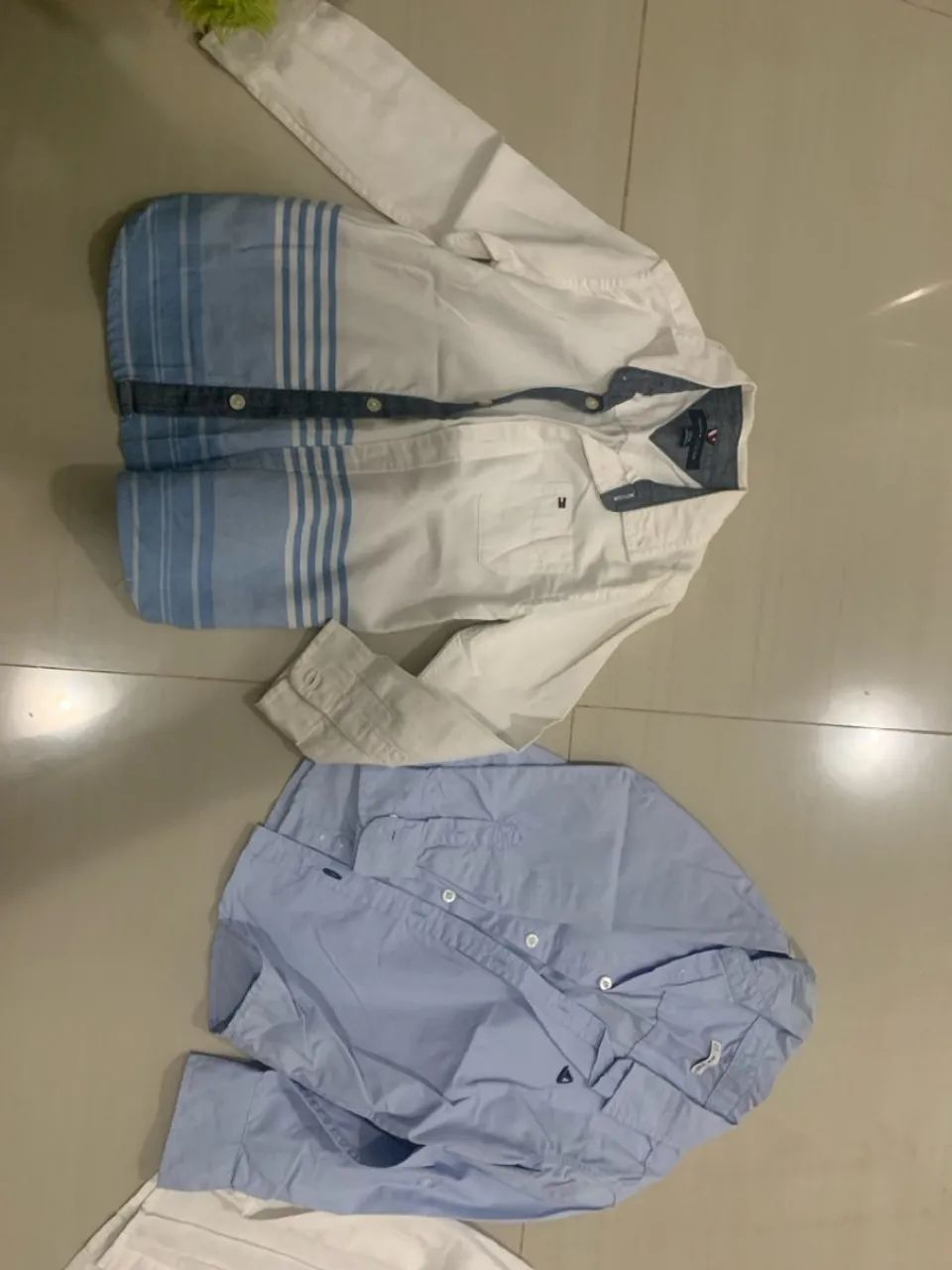 Casacos e blusa social  - Foto 5