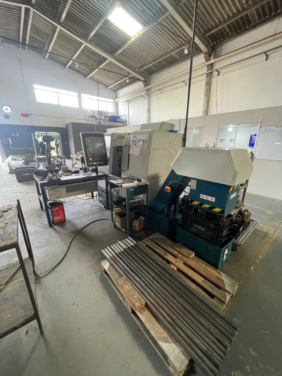 Centro de torneamento GL170g