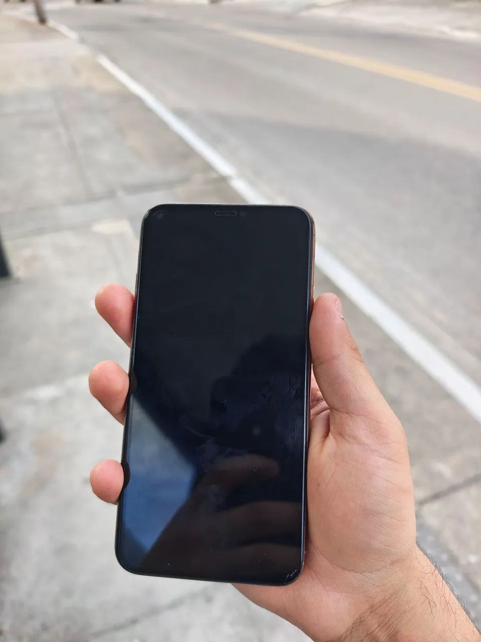 iPhone 11 PRO MAX troco