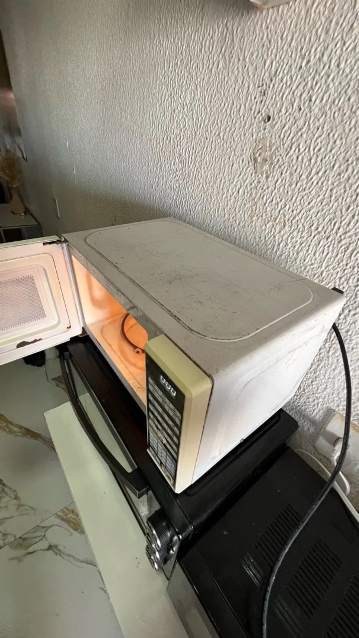Microondas Midea liva espelhado  - Foto 3