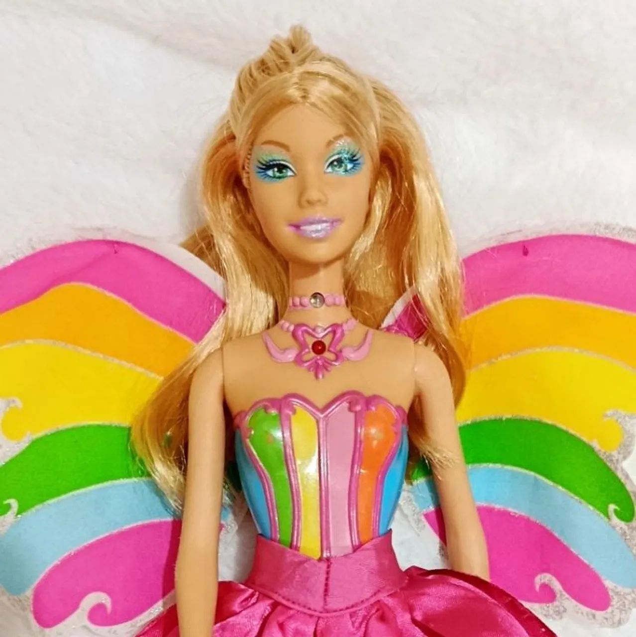 Boneca Barbie Magia do Arco Íris  - Foto 3