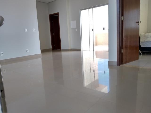 Samuel Pereira oferece: Casa Nova Moderna Sobradinho 3 suites Aceita lote Cabv BR-020 - Foto 9