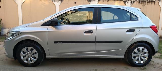 Onix Joy 1.0 Flex 6 Marchas 2018/2018 - Foto 9