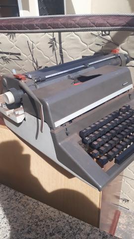 Máquina de escrever - Foto 2