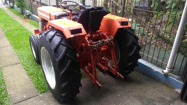 Trator Agrale 4200 - Foto 6