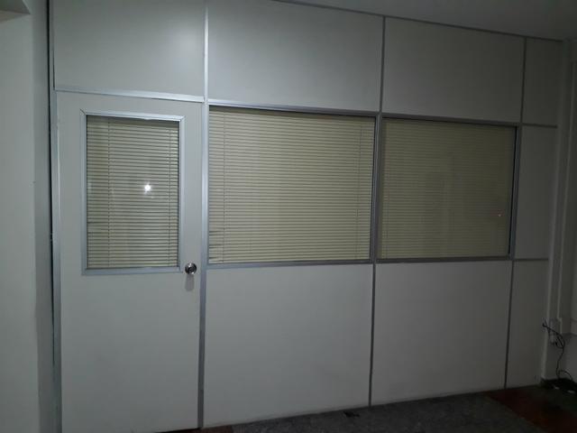 Instalação de pisos vinilicos, forros ,divisórias, drywal, emborrachados. - Foto 3