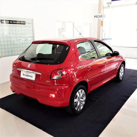 PEUGEOT 207 2013/2014 1.4 ACTIVE 8V FLEX 4P MANUAL - Foto 6