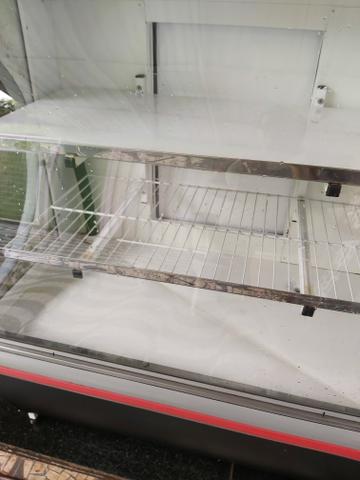 Vendendo um balcão de refrigeração semi novo nunca deu defeito - Foto 2