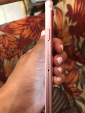 IPhone 7 única dona ! Tela trincada não interfere em nada - Foto 4
