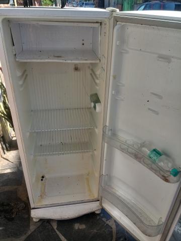 Geladeira - Foto 2