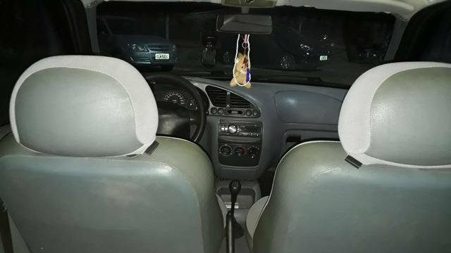 Fiesta endura 99 - Foto 6
