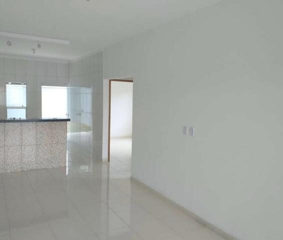Casa 3 Quartos, 2Banheiros, Sala, Cozinha, área de serviço e 3 Vagas para Garagens - Foto 6