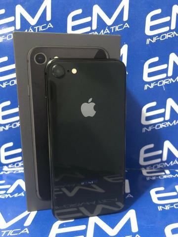 Apple IPhone 8 64GB Preto - Seminovo - Com Garantia - loja Niterói