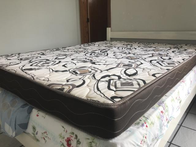 Colchão orthobom 1 mês de uso - Foto 3