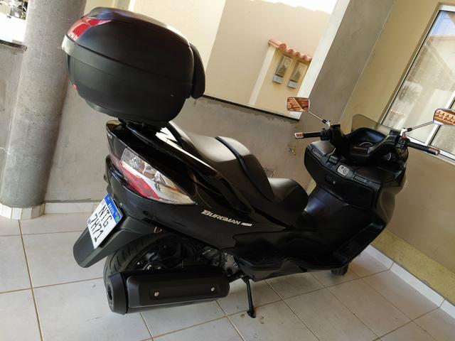Suzuki Burgman 400 ano 2010 zeradissima de tudo, toda revisada - Foto 9