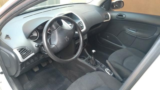 Peugeot 207 Hatch 1.4 2014 (Ótimo para Rodar em Aplicativo) - Foto 16