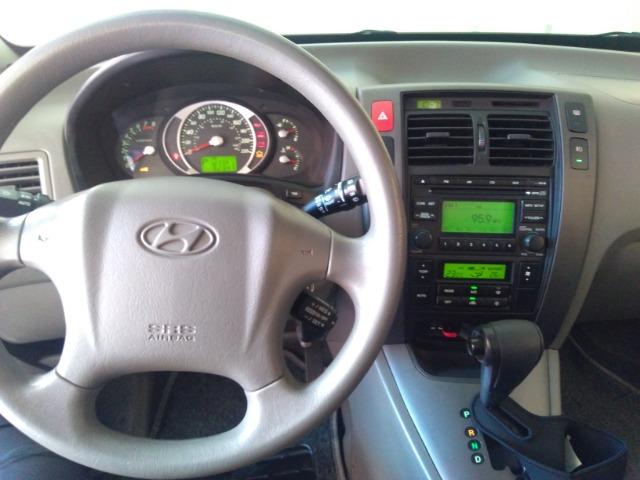 Tucson GLS (top de linha) Impecável / manual + chave reserva - Foto 5