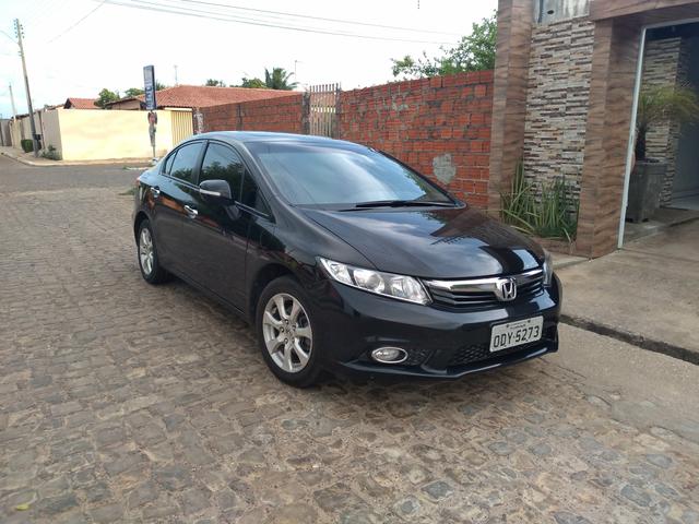 Honda Civic EXS 1.8