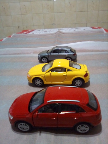 3 Carrinhos/Carro miniatura Audi - Foto 3