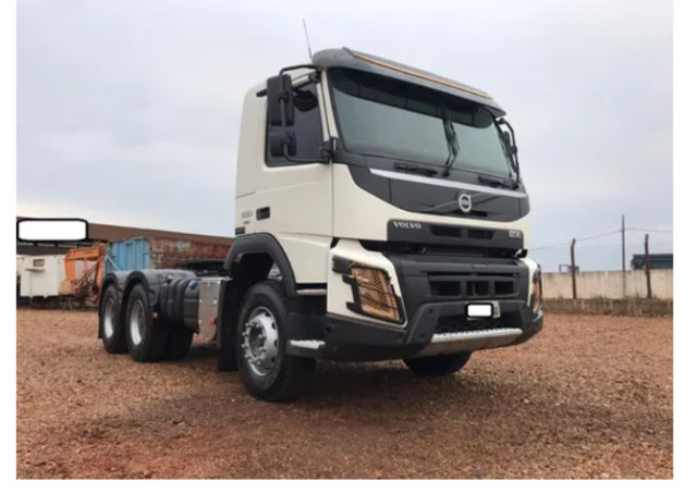 VOLVO 500 2016 COM PARCELAS