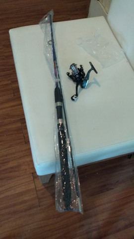 Vende-se vara de pescar completa nunca usada !! R$ 120,00 - Foto 4