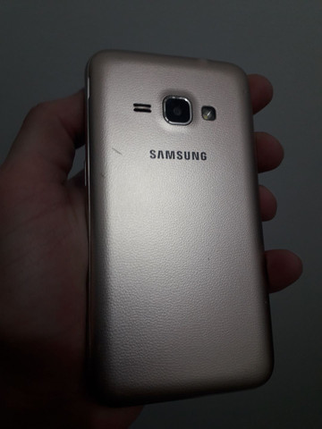 Samsung j1 perfeito estado - Foto 3