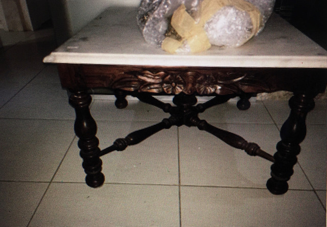 Mesa de canto ou lateral