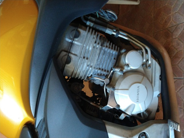 Vendo CB 300 2011 - Foto 2