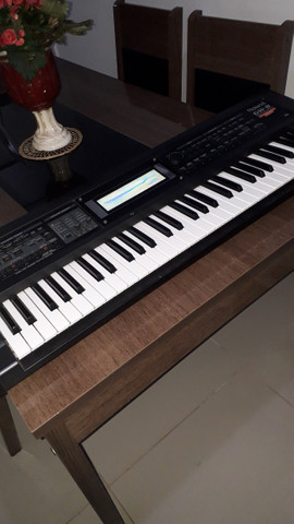 Teclado Roland GW8 - Foto 3