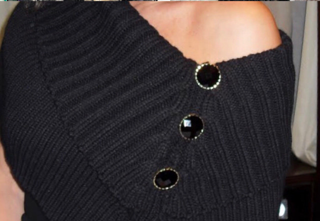 Blusa tipo gola/capa