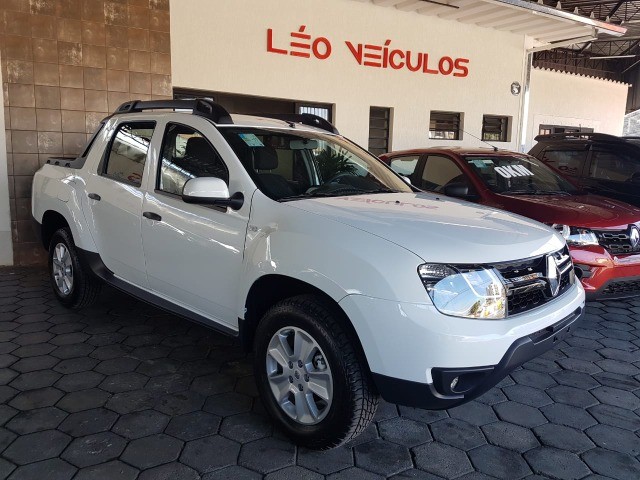 OROCH DUSTER 1.6 FLEX 0 KM 2022 EXPRESSION COMPLETO