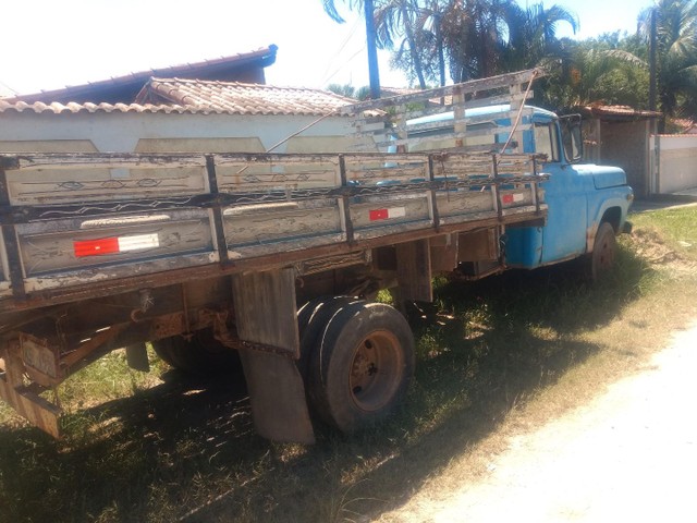 CAMINHÃO F 350 ANO 1968