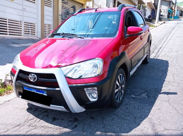 TOYOTA ETIOS CROSS AUTOMÁTICO TOP 2017