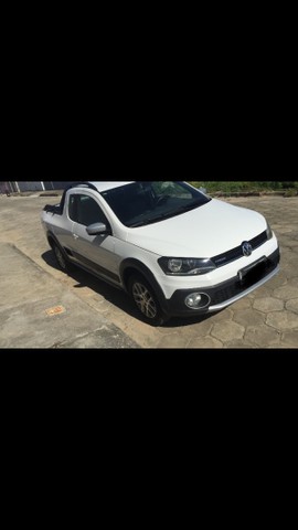 SAVEIRO CROSS SUPER CONSERVADA 2016