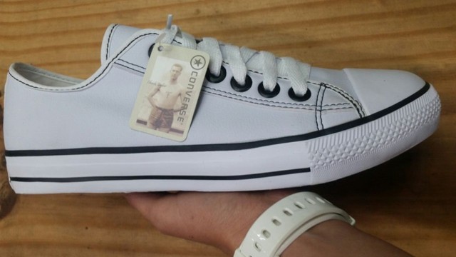 Tênis Couro Converse Chuck Taylor ALL Star - Foto 3