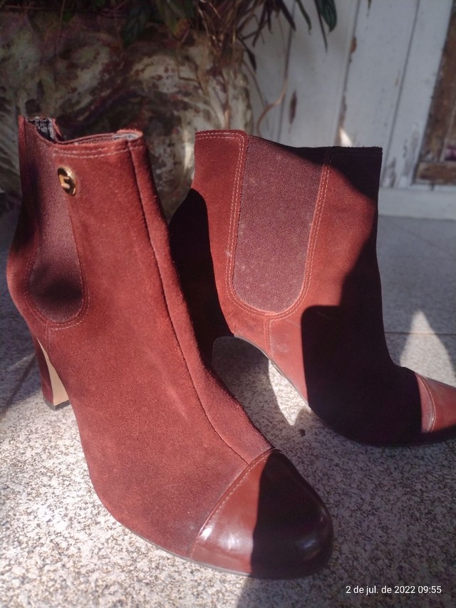 Bota Camurça Cor Vinho Amarronzado Tam: 36 - Foto 2