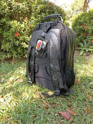 Mochila de Couro Masculina Impermeável resistente  - Foto 4