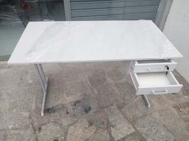 Mesa pra escritório com 02 gavetas  - Foto 2